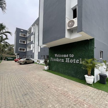 Presken Signature Ikeja Bagian luar foto