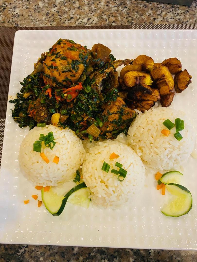 Presken Signature Ikeja Bagian luar foto