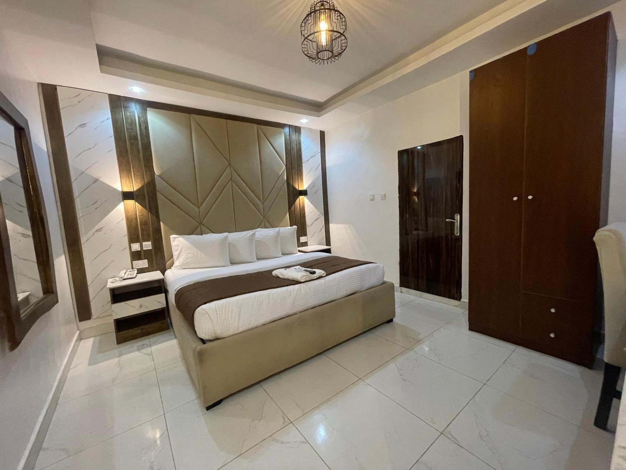 Presken Signature Ikeja Bagian luar foto