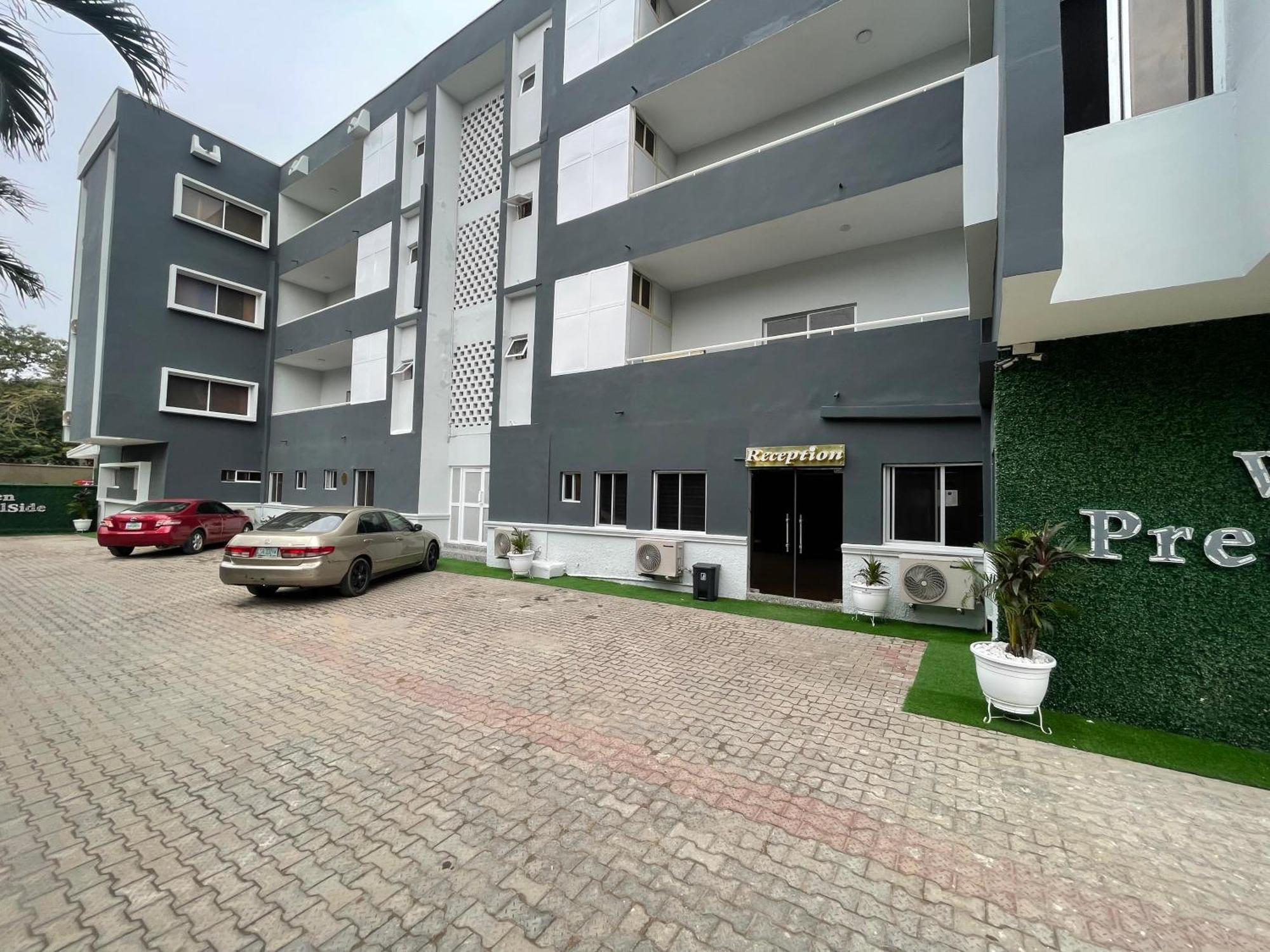 Presken Signature Ikeja Bagian luar foto